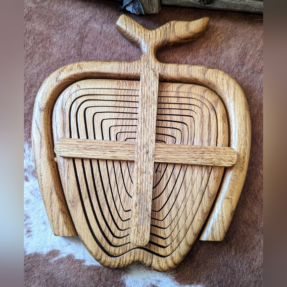 Vintage Wooden Apple Expandable Basket Country Farmhouse Decor - Picture 3 of 10